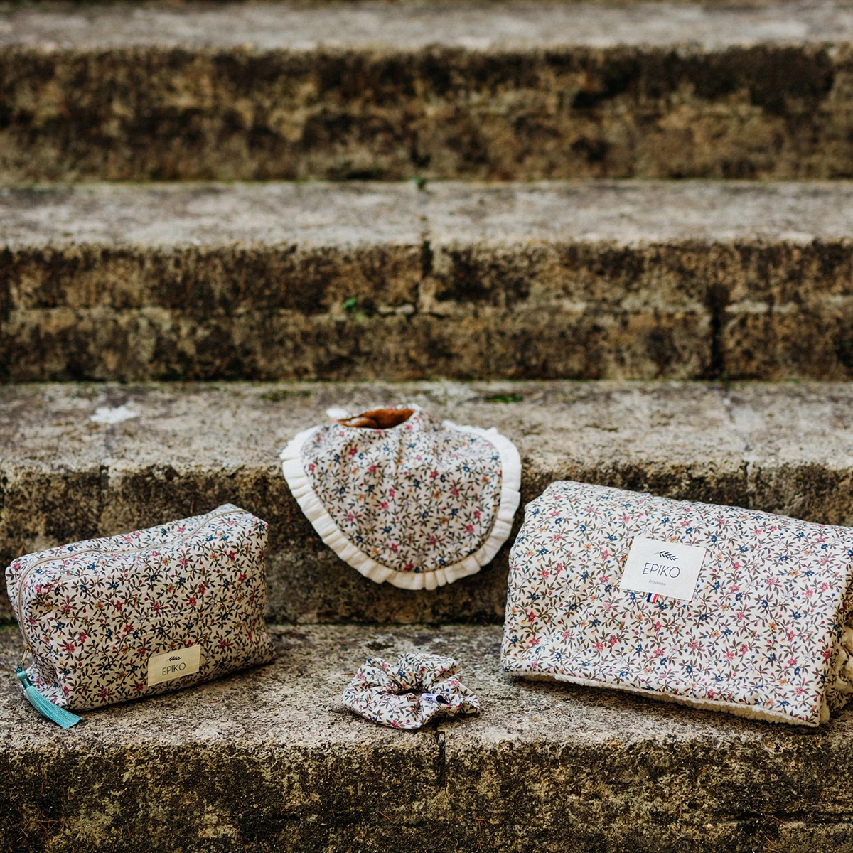 Couverture bébé fleuri/sherpa ERABLE – Image 6